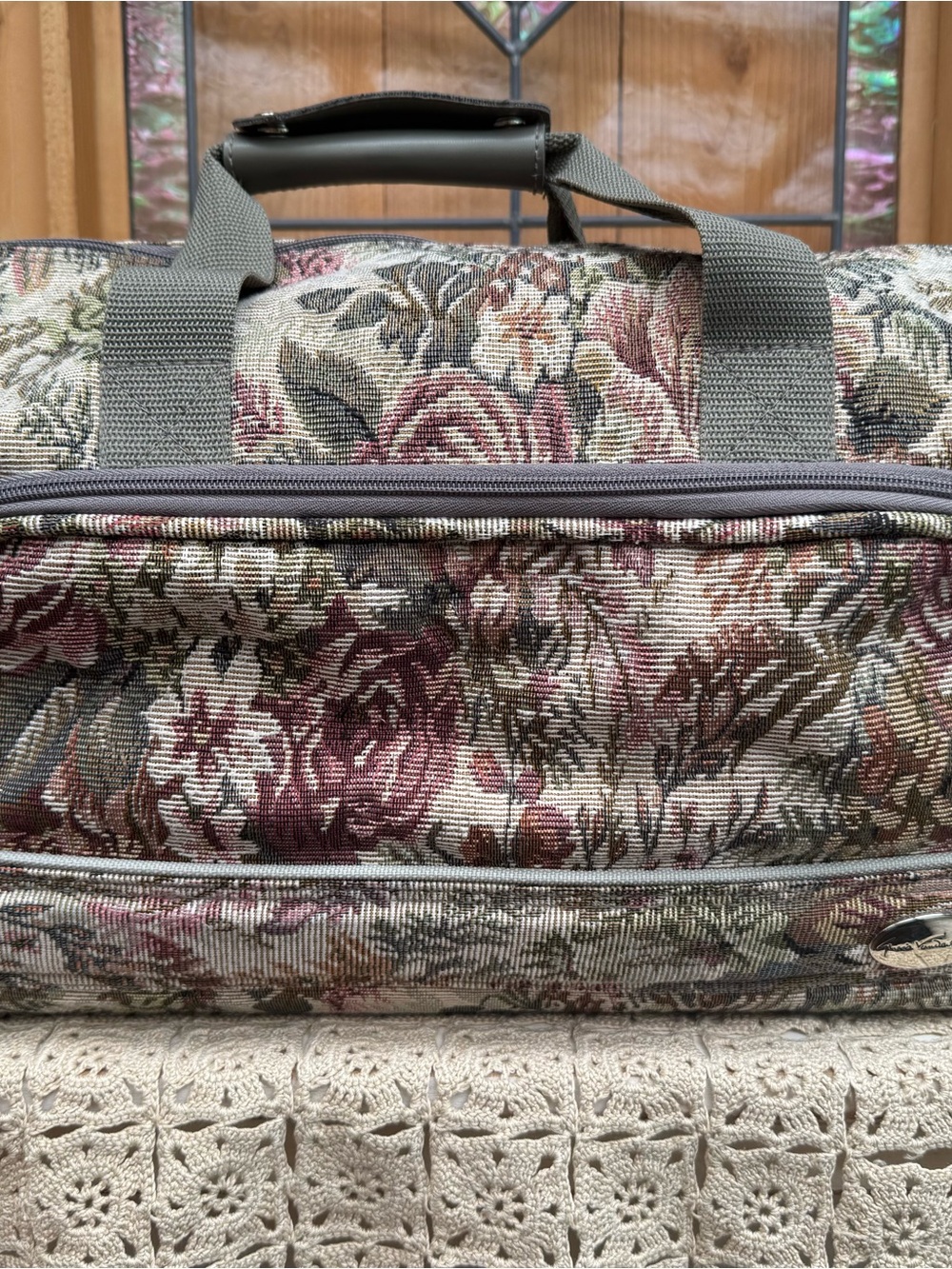 VTG Gloria Vanderbilt Floral Tapestry Travel Duffel Bag Weekender Cottagecore